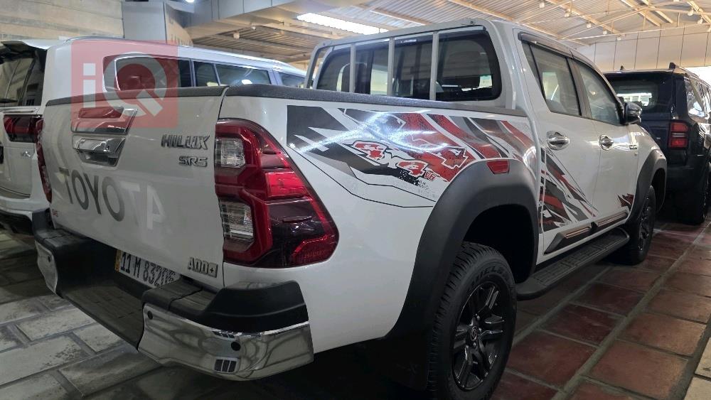 تويوتا هايلوكس